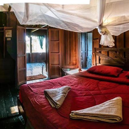 Pomelo Eatery And Riverside Suites - Savor Local Flavors, Relax In Comfort, And Discover Custom Adventures Ban Khon Exterior photo